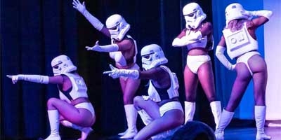 Stormtrooper-Rüstung – Rezension von Cheryl